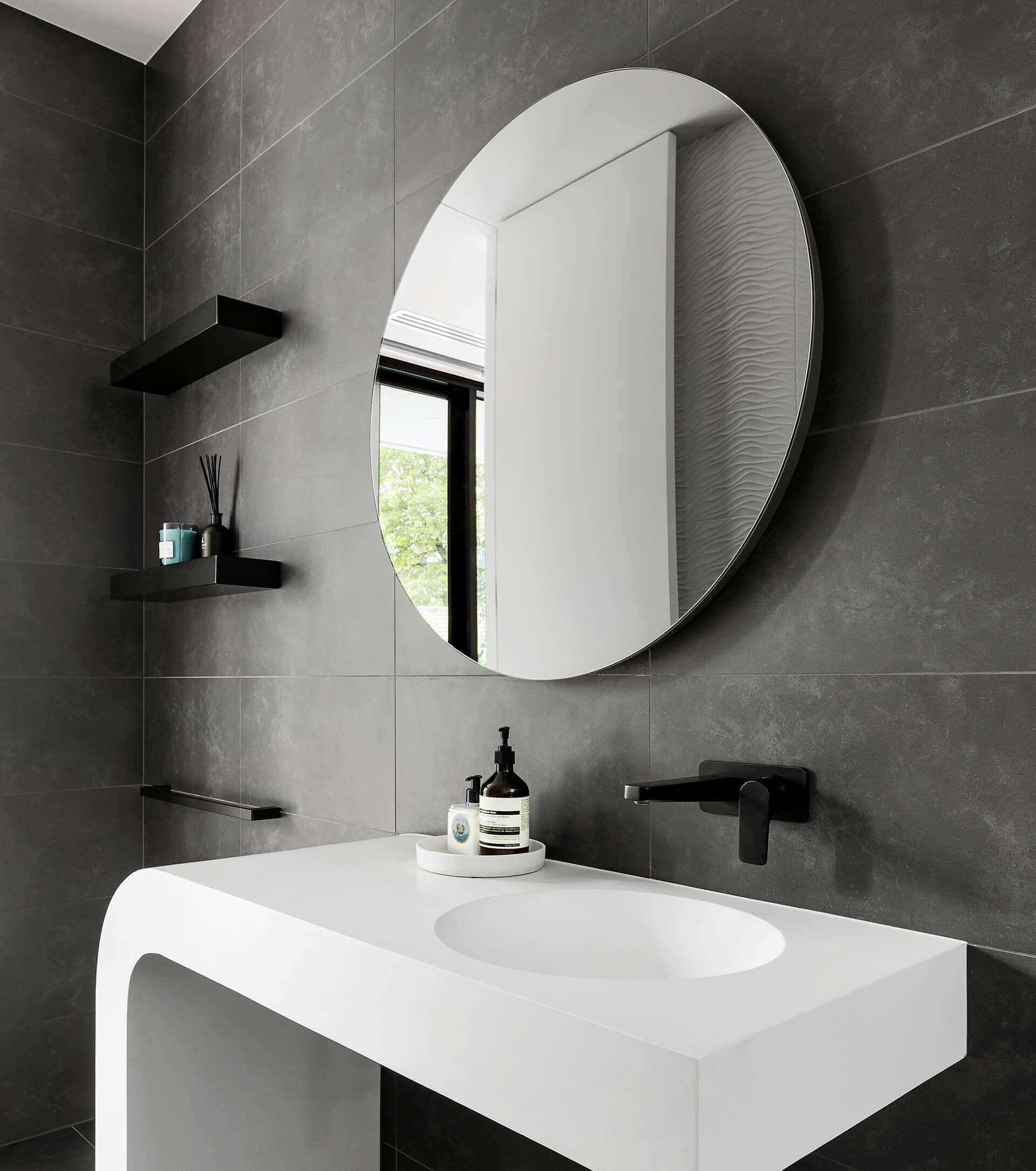 bathroom remodelling round mirror